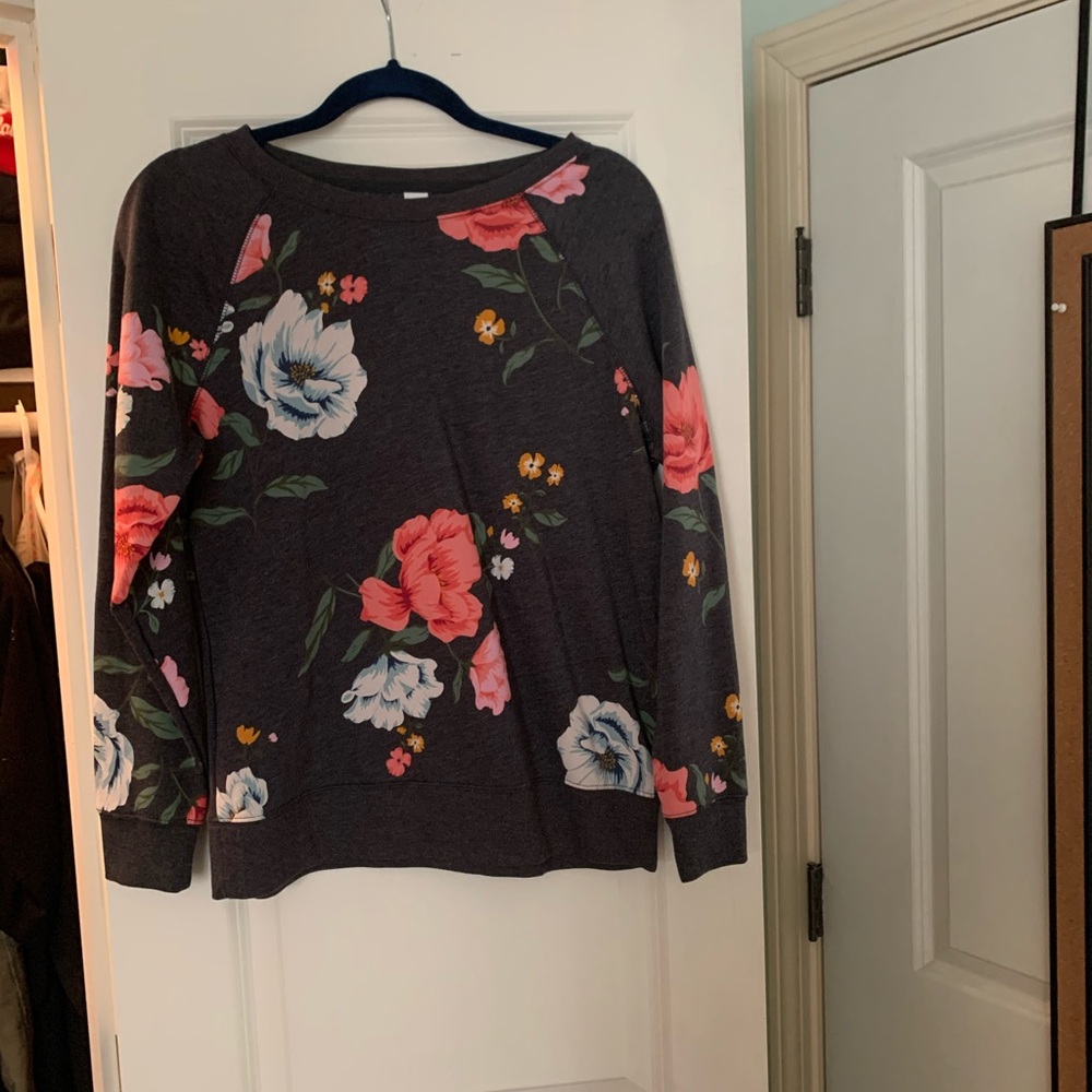 Old navy crew neck